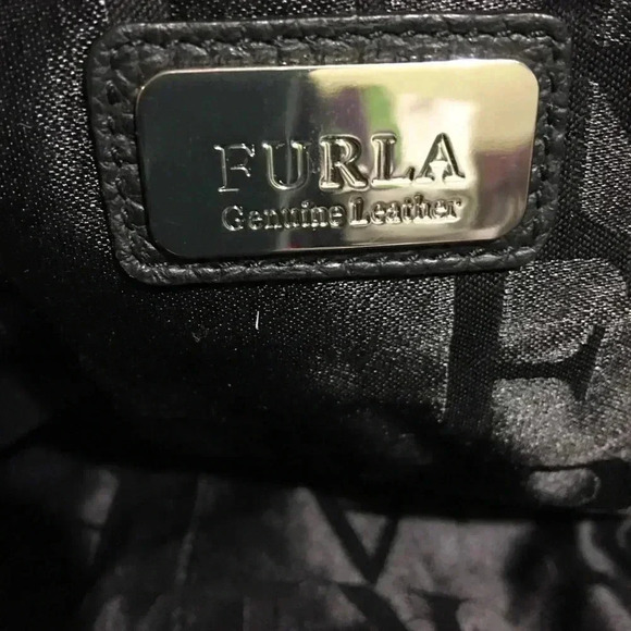 Furla Black leather tote/shoulder handbag - Picture 7 of 8